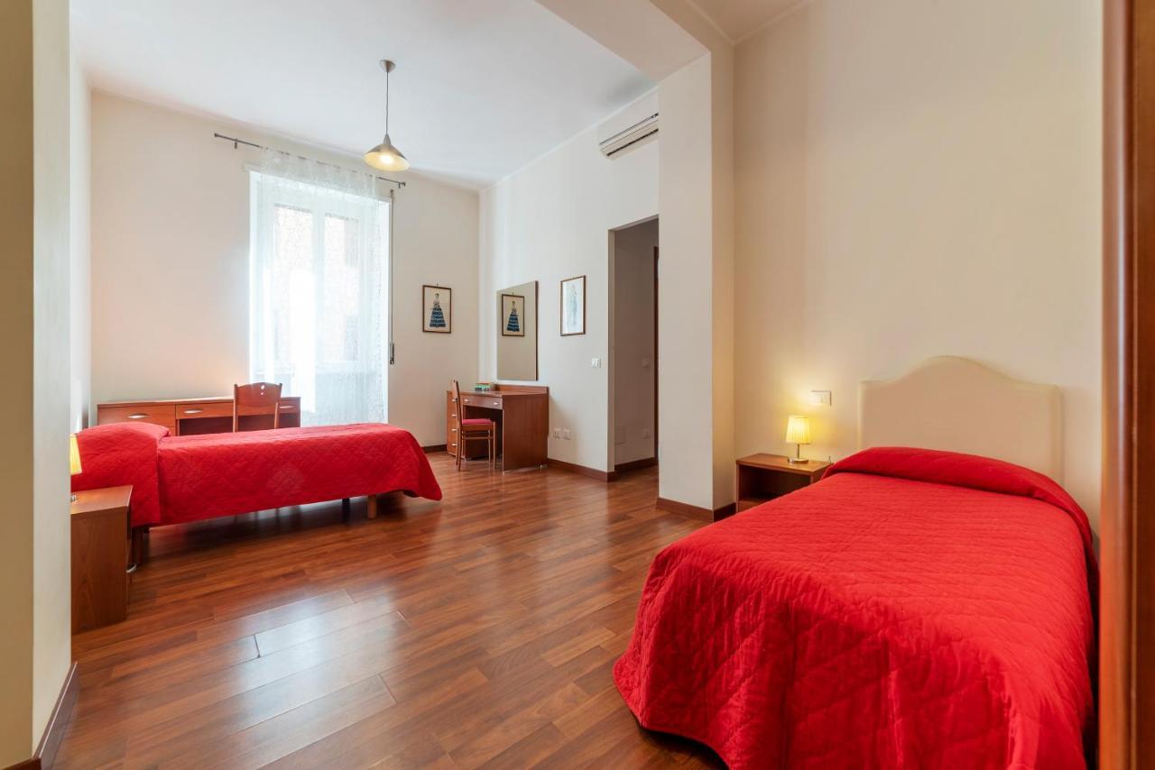Piazza Re Di Roma Apartment מראה חיצוני תמונה