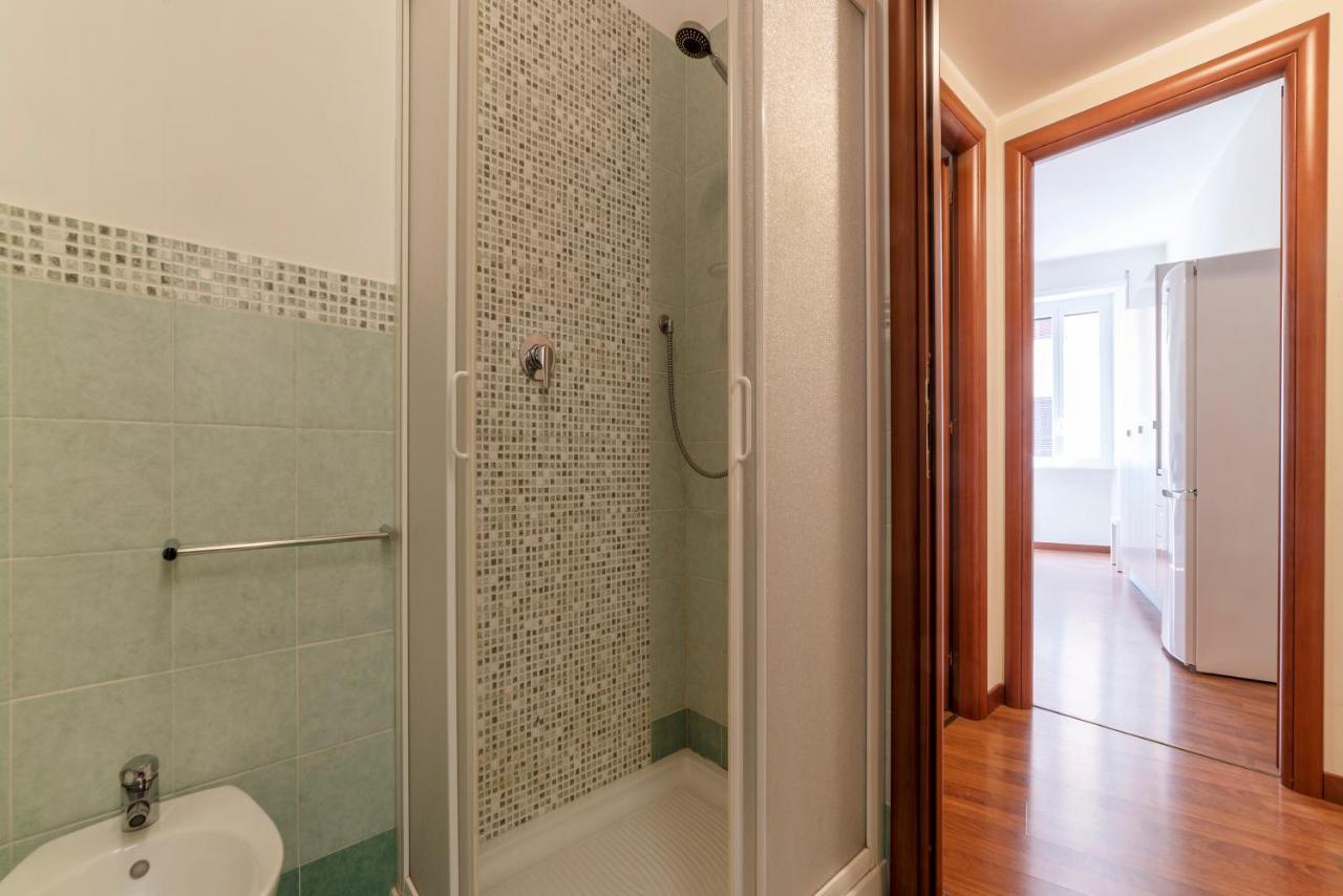 Piazza Re Di Roma Apartment מראה חיצוני תמונה